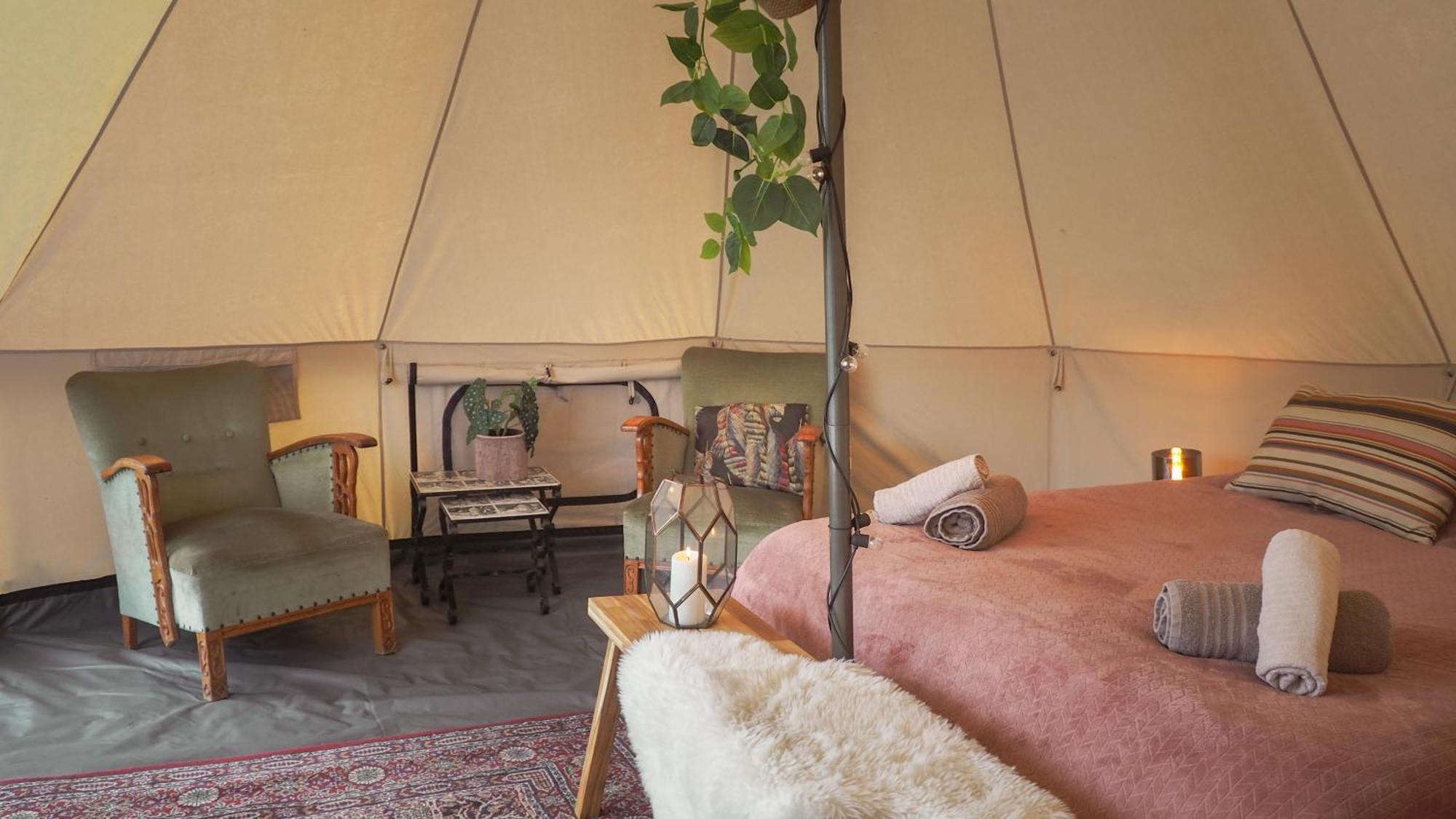 Bell Tent In Een Voedselbos Nederweert-Eind Dış mekan fotoğraf